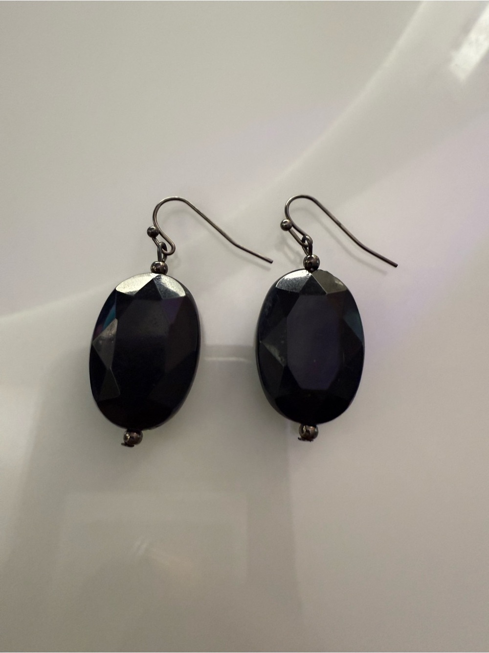 Black Faceted Oval Drop Earrings - Unbranded